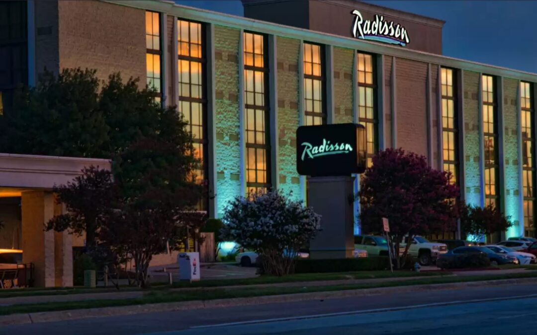 Radisson Hotel – Fossil Creek