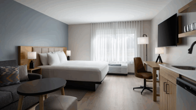 Hyatt 05
