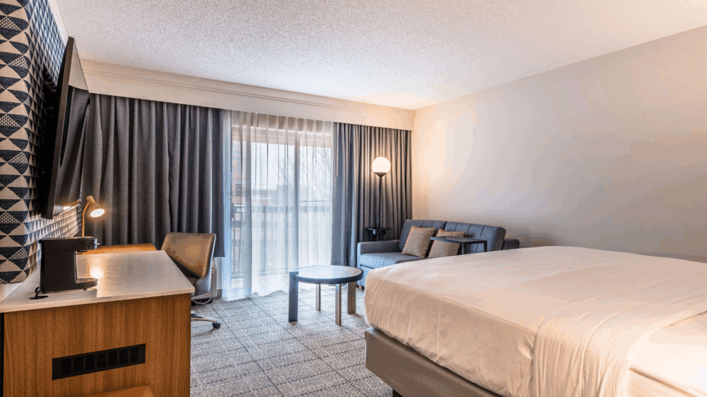 Sonesta Dal Room 1