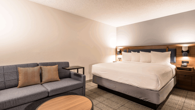Sonesta Dal Room 2