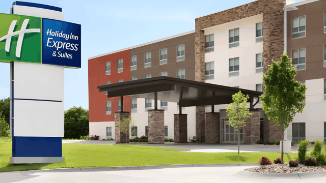 Holiday Inn FWHC (1)