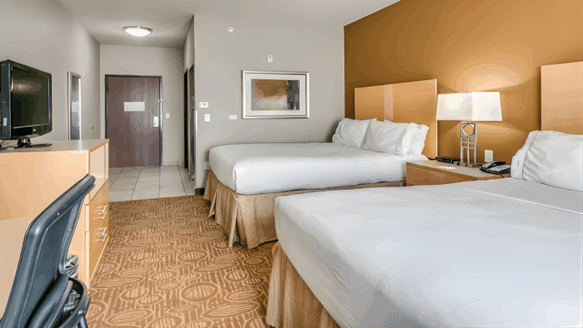 Holiday Inn Lubbock (2)