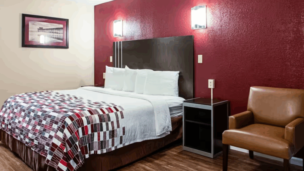 Red Roof Inn Slidell (2)