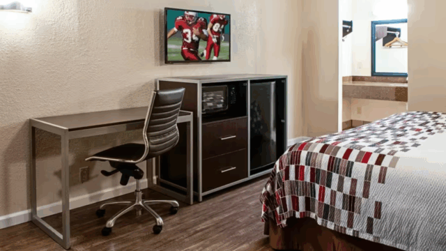 Red Roof Inn Slidell (3)