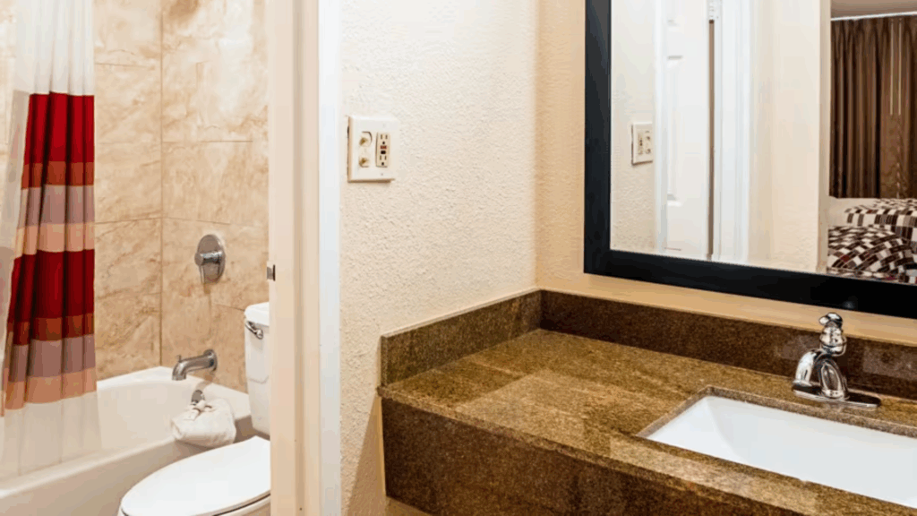 Red Roof Inn Slidell (4)