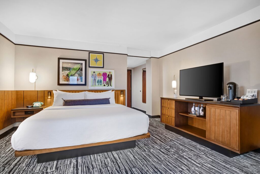 King guestroom bed